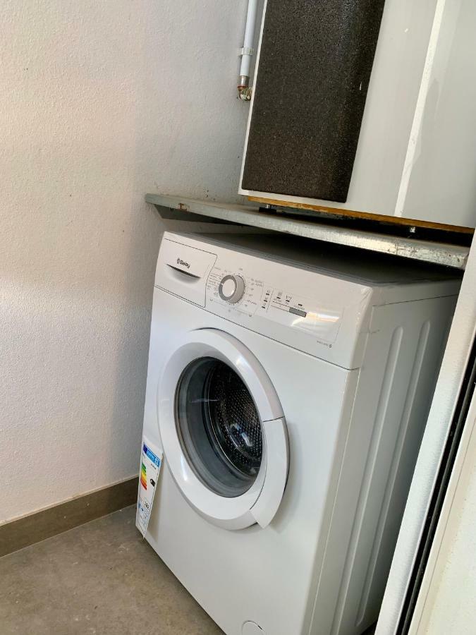Edifici Valeria Apartment Емпуриабрава Екстериор снимка